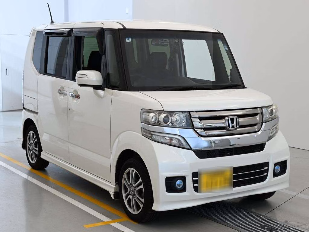 HONDA N-BOX