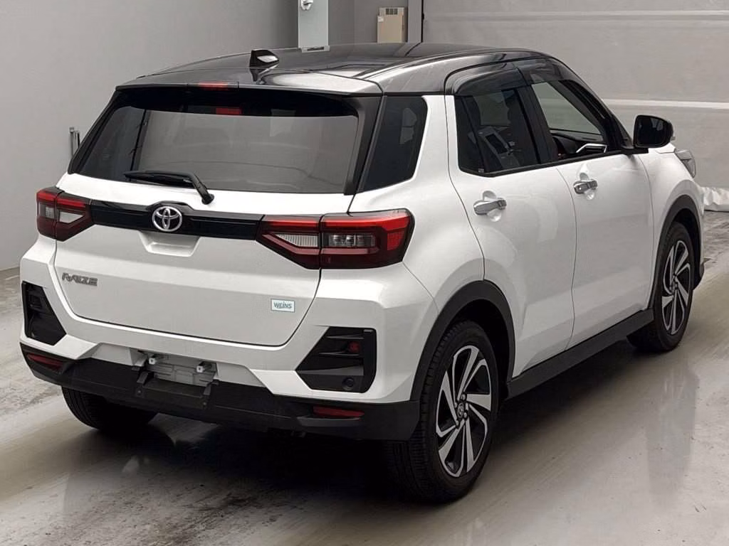 TOYOTA RAIZE
