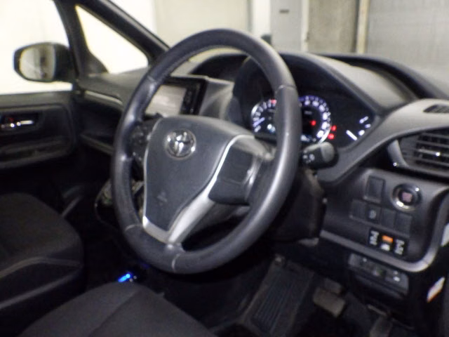 TOYOTA ESQUIRE