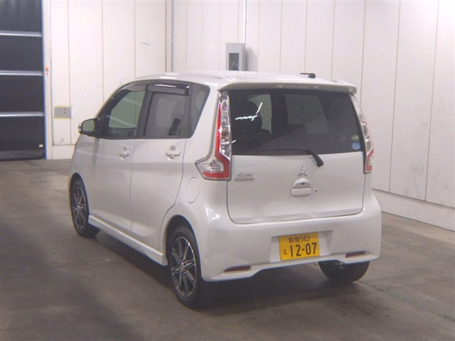 MITSUBISHI EK CUSTOM