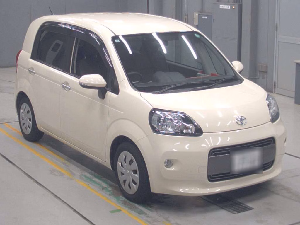 TOYOTA PORTE