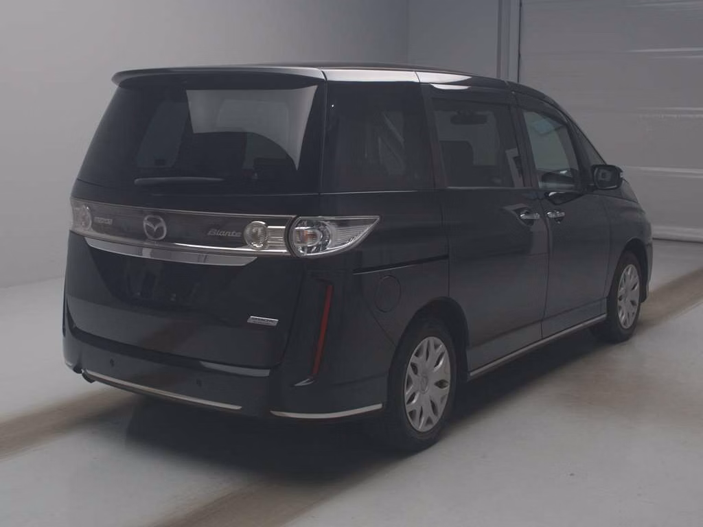 MAZDA BIANTE