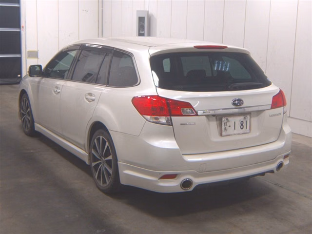 SUBARU LEGACY