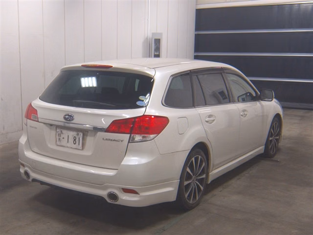 SUBARU LEGACY