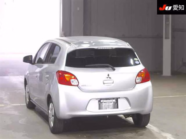 MITSUBISHI MIRAGE