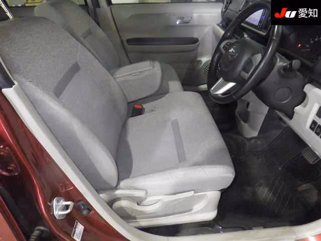 DAIHATSU BOON