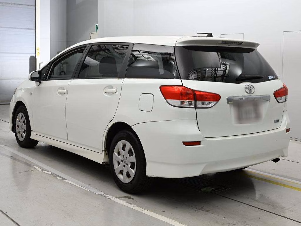 TOYOTA WISH