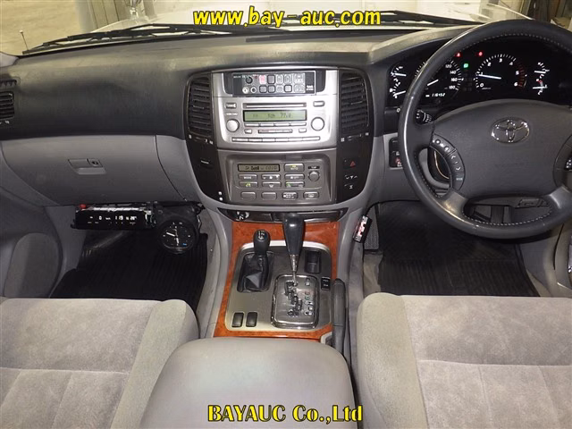TOYOTA LAND CRUISER
