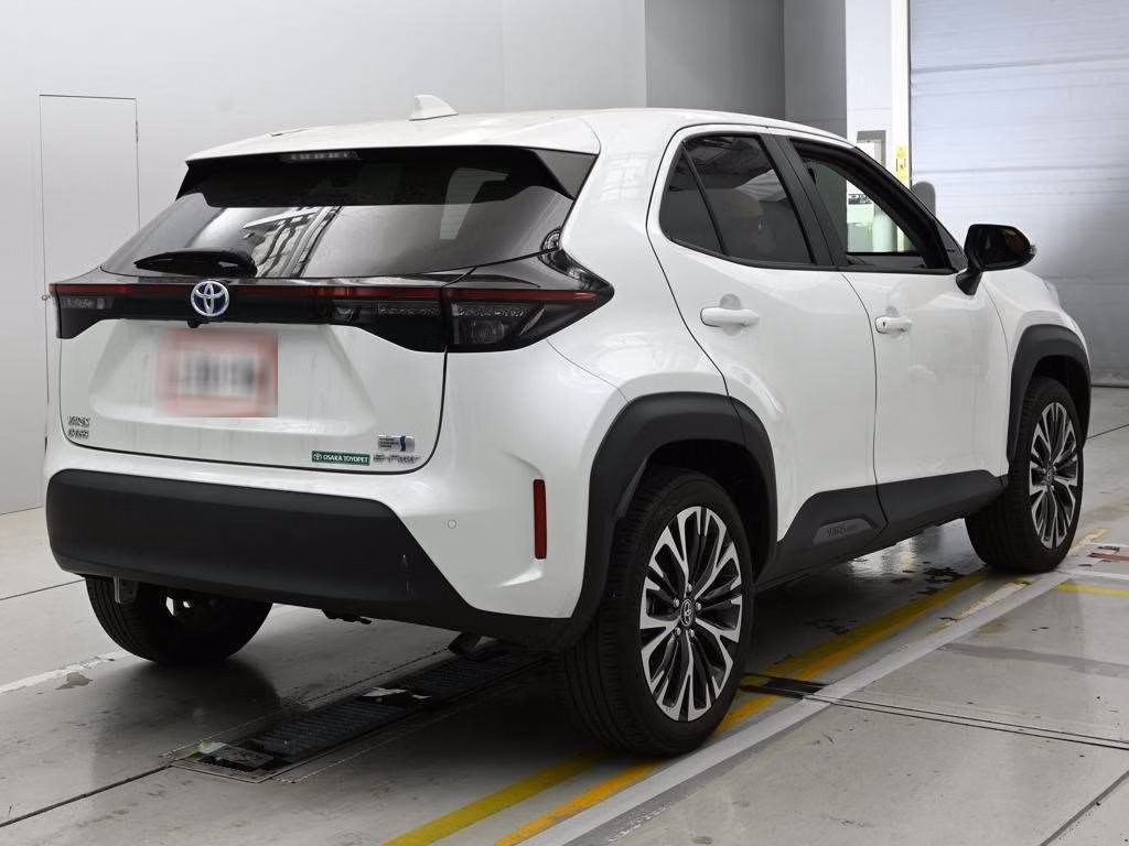 TOYOTA YARIS CROSS