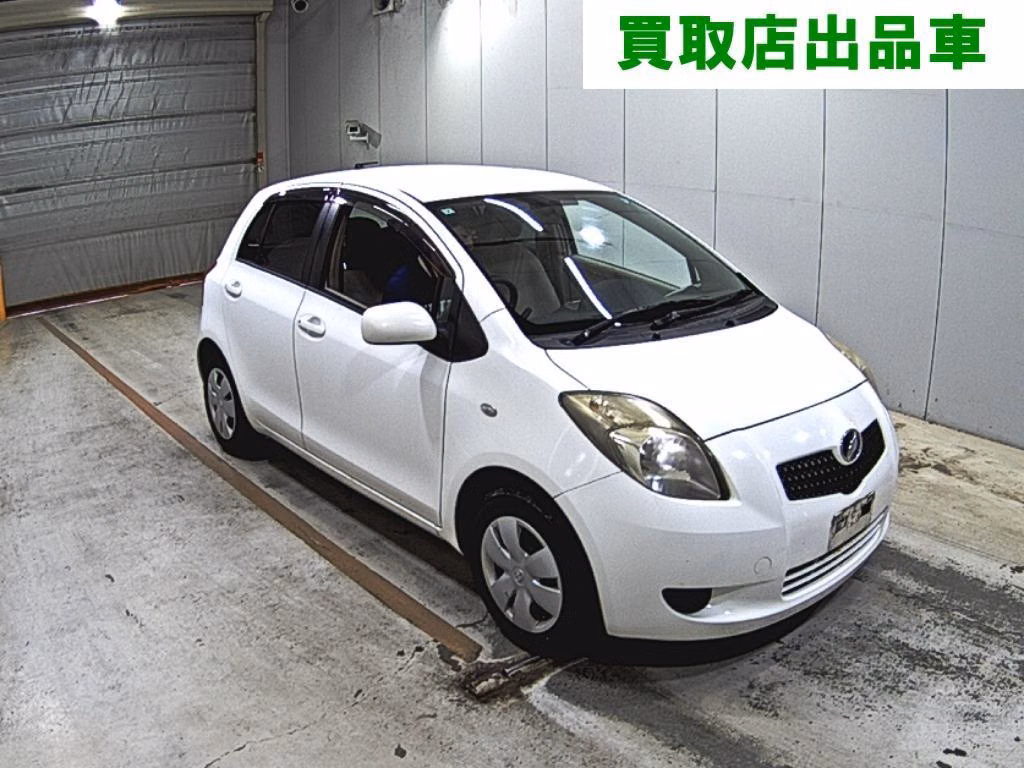 TOYOTA VITZ