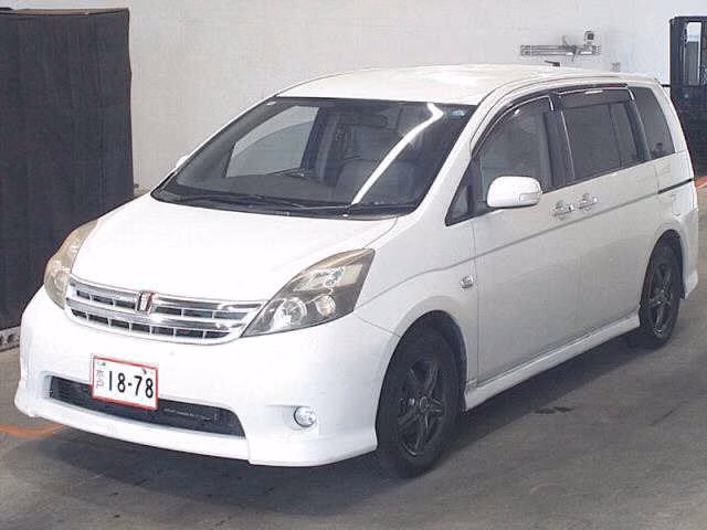 TOYOTA ISIS