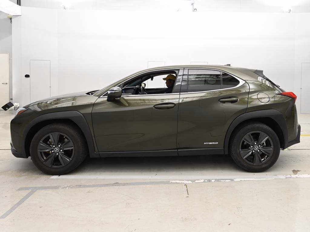 LEXUS UX250H