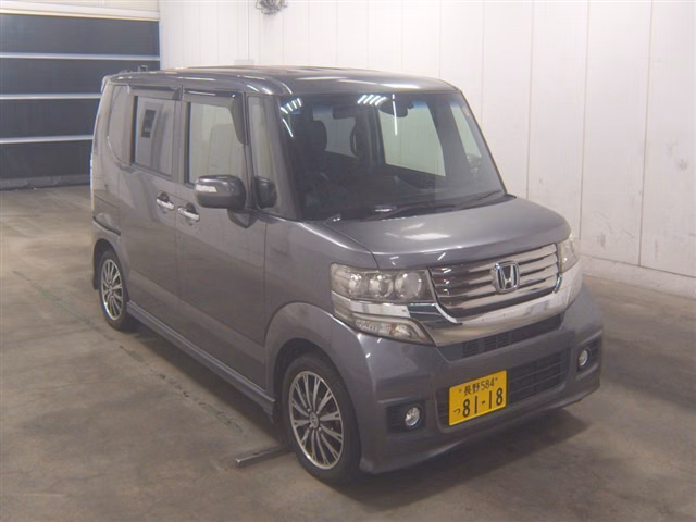 HONDA N-BOX