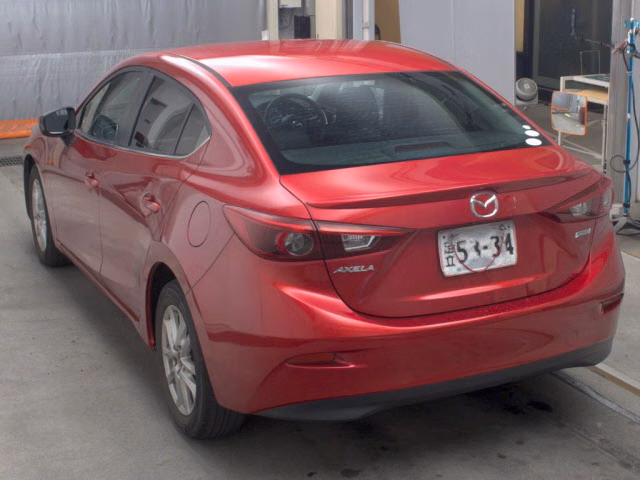 MAZDA AXELA