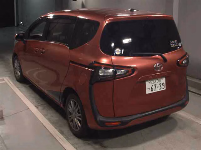 TOYOTA SIENTA