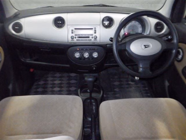DAIHATSU MIRA GINO