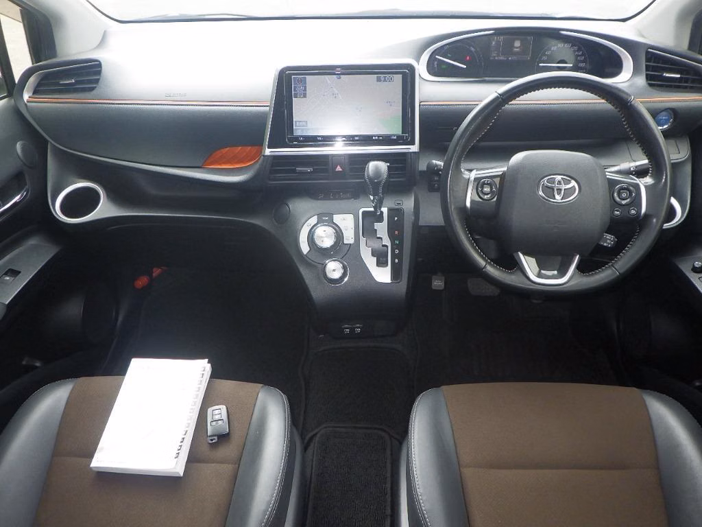 TOYOTA SIENTA