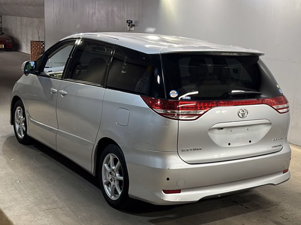 TOYOTA ESTIMA