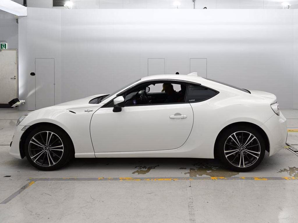 TOYOTA GT 86