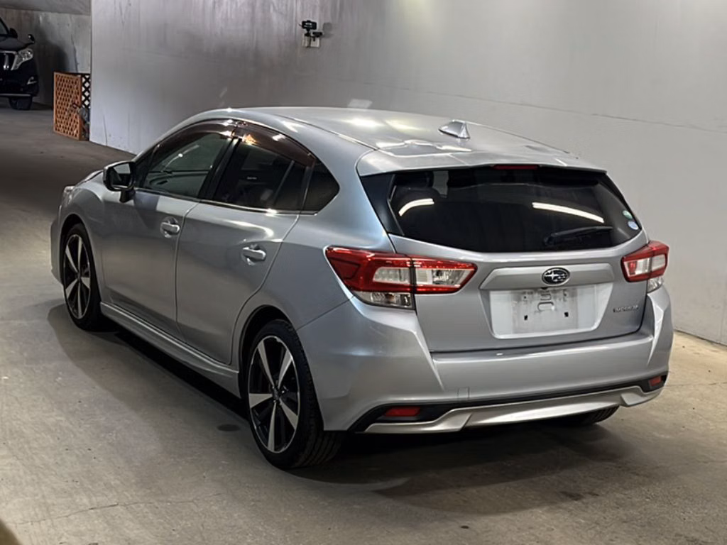 SUBARU IMPREZA