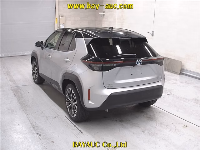TOYOTA YARIS CROSS