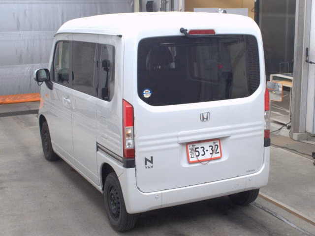 HONDA N-VAN