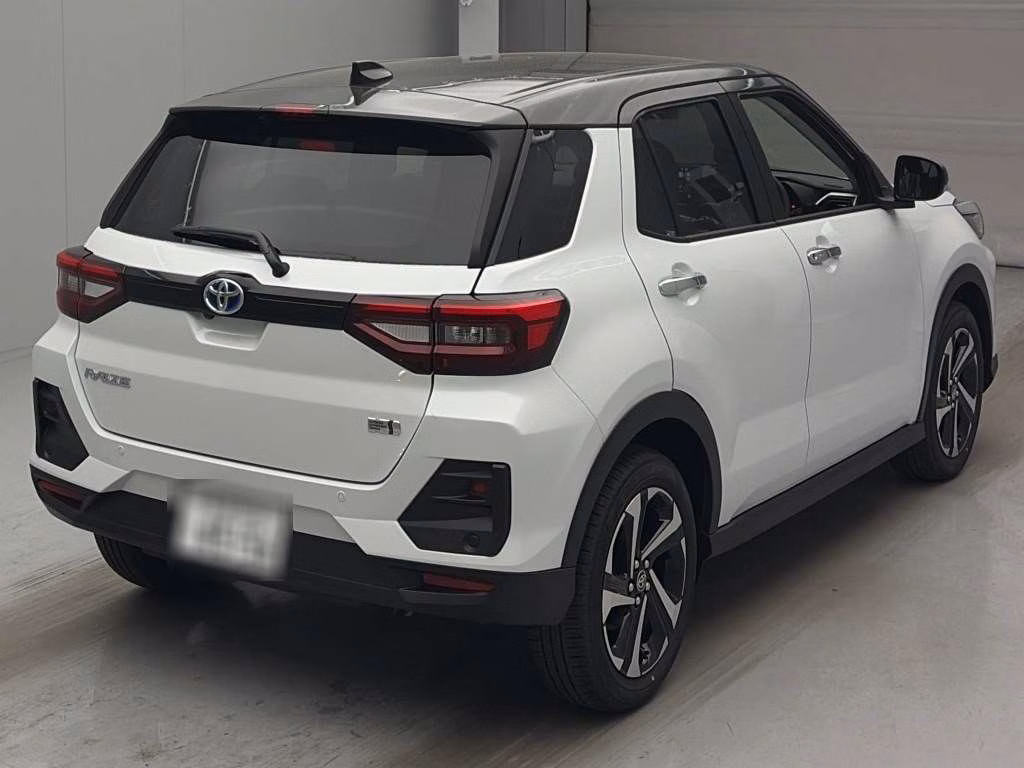 TOYOTA RAIZE