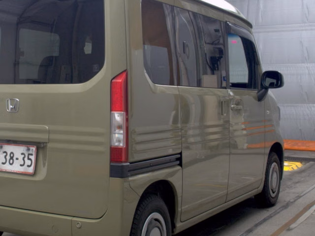 HONDA N-VAN