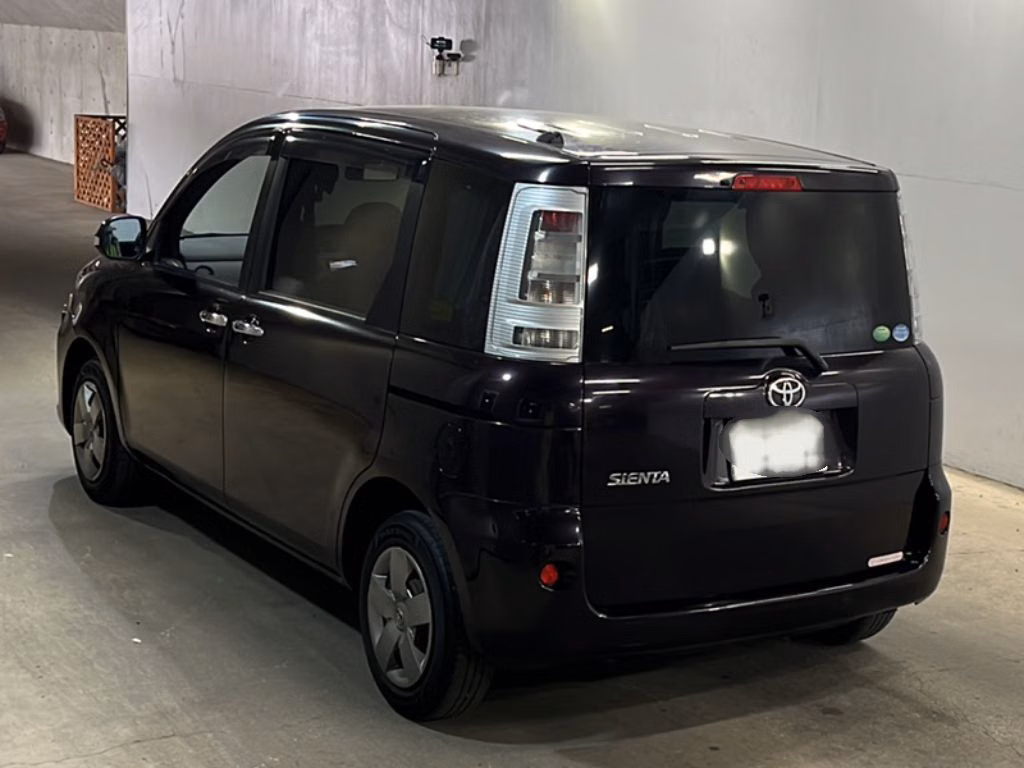 TOYOTA SIENTA