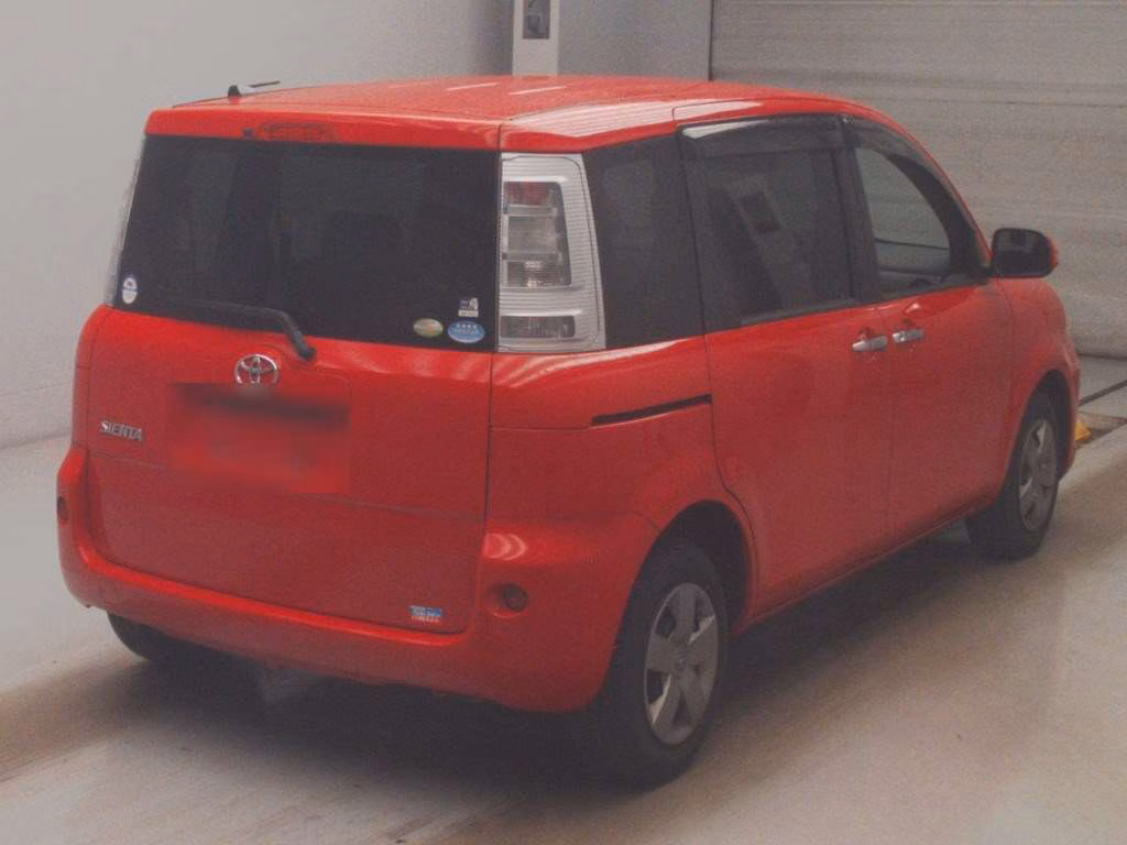 TOYOTA SIENTA