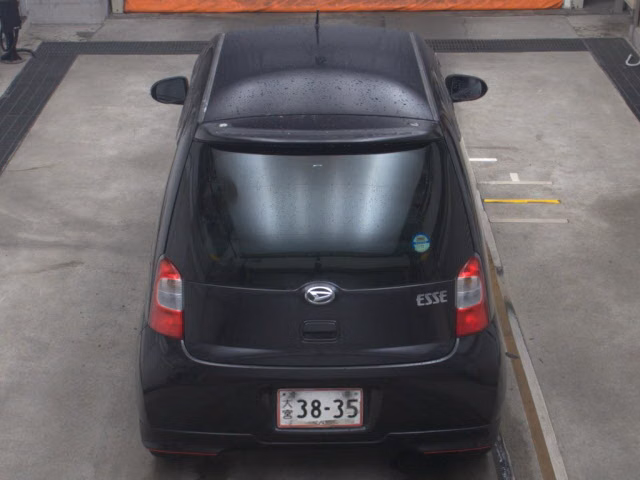 DAIHATSU ESSE