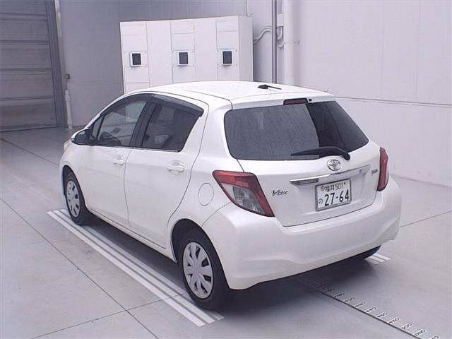 TOYOTA VITZ