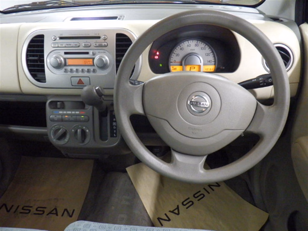 NISSAN MOCO