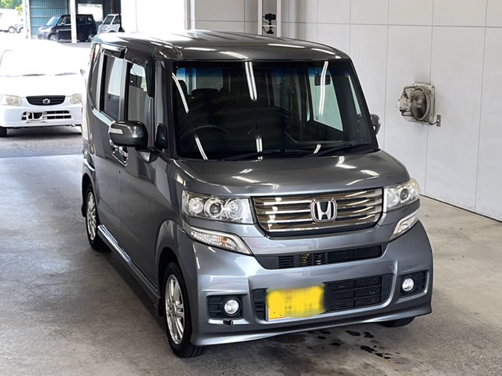 HONDA N-BOX