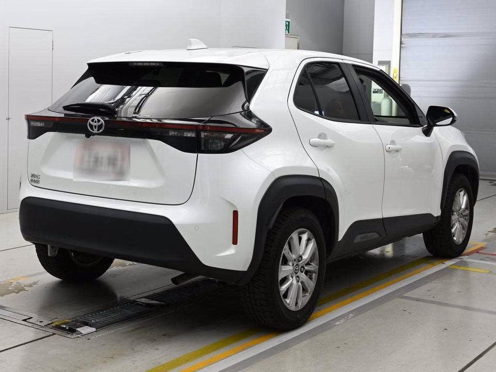 TOYOTA YARIS CROSS