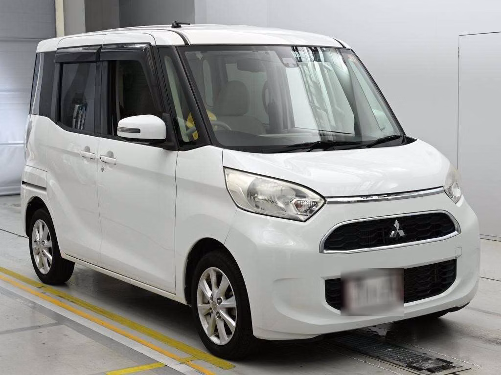 MITSUBISHI EK SPACE