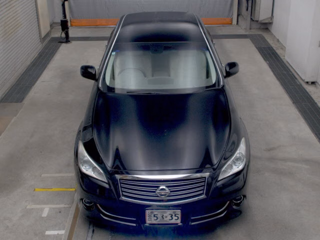 NISSAN FUGA