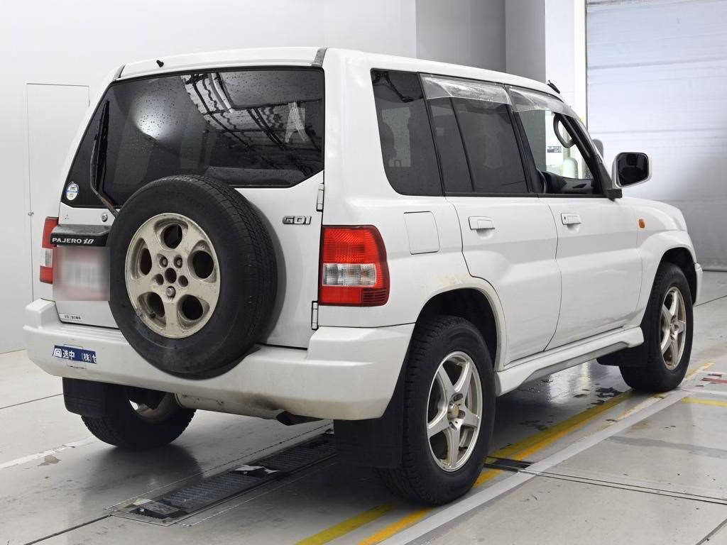MITSUBISHI PAJERO IO