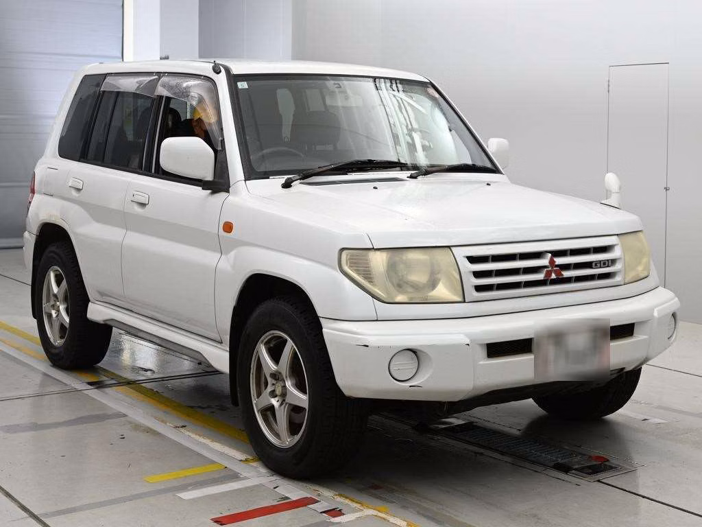 MITSUBISHI PAJERO IO