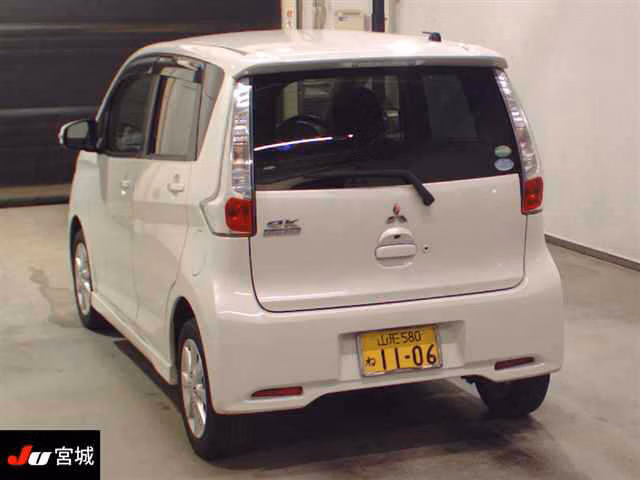MITSUBISHI EK CUSTOM