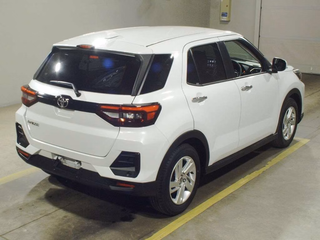 TOYOTA RAIZE