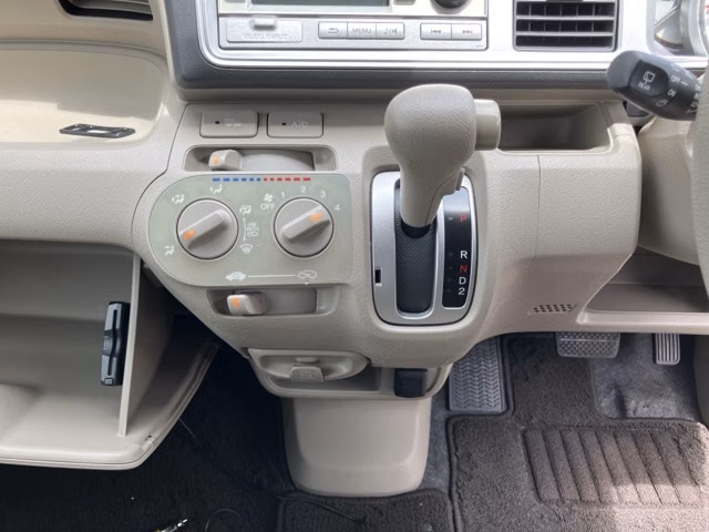 HONDA LIFE