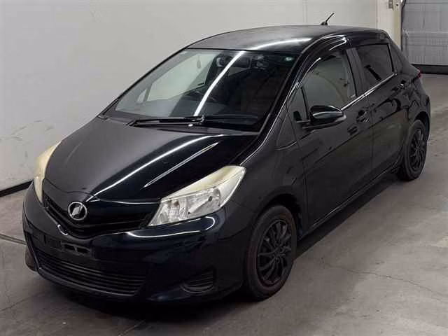 TOYOTA VITZ