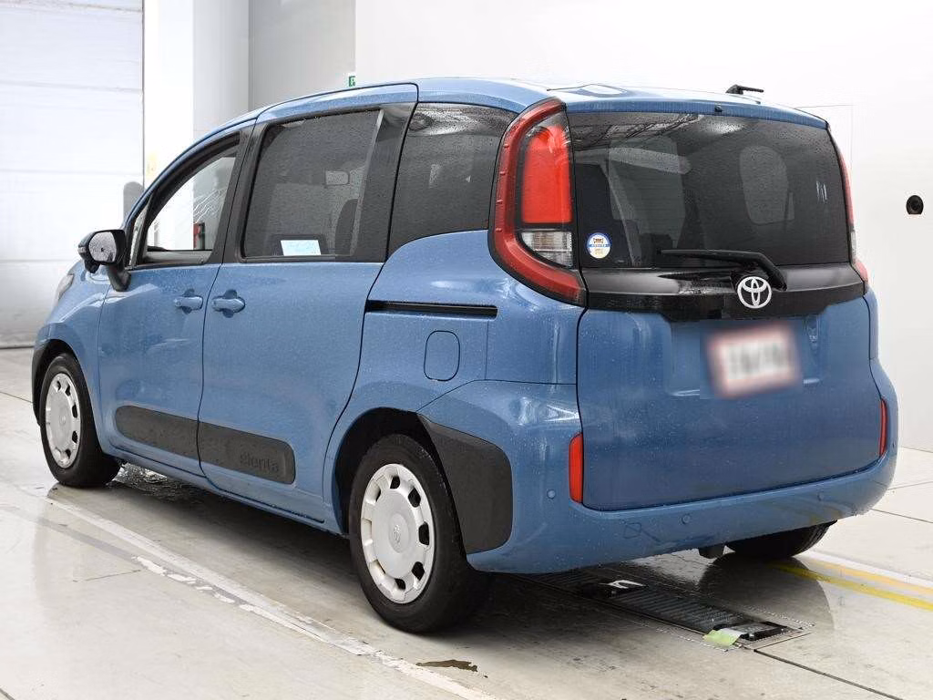 TOYOTA SIENTA