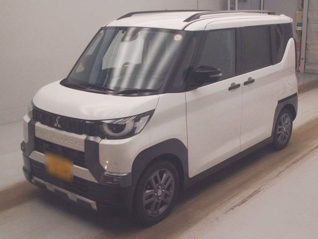 MITSUBISHI DELICA MINI