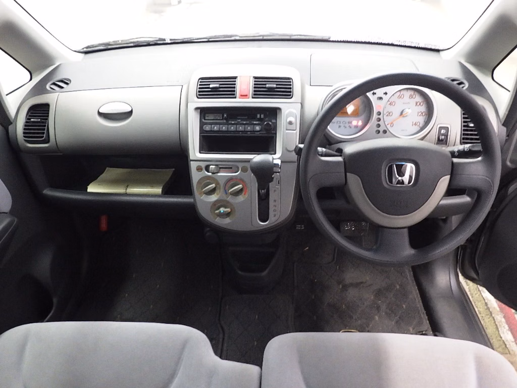 HONDA LIFE