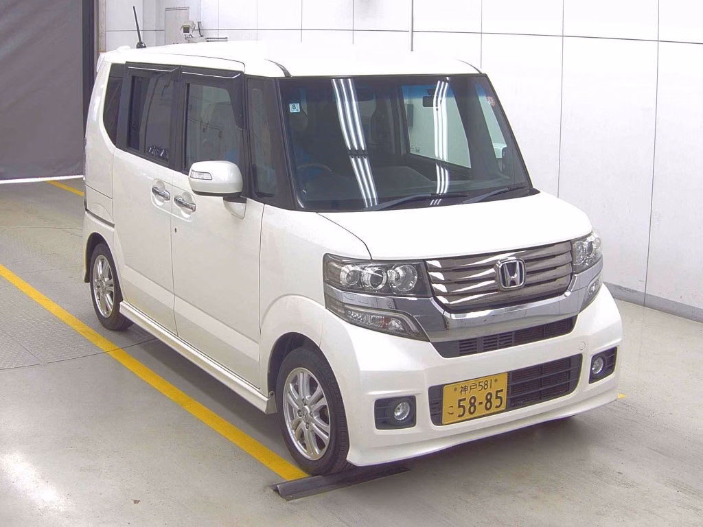HONDA N-BOX