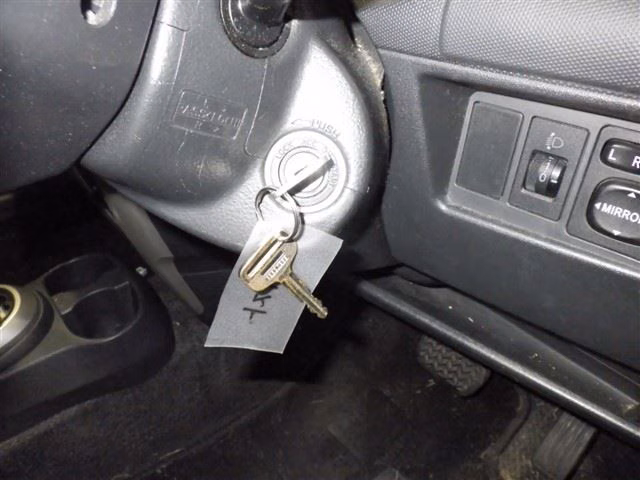 TOYOTA IST