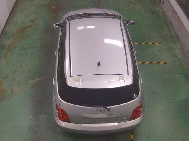 TOYOTA IST
