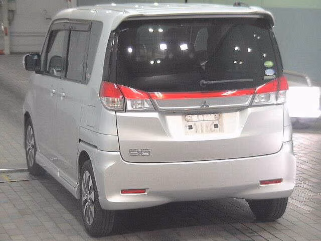 MITSUBISHI DELICA D:2